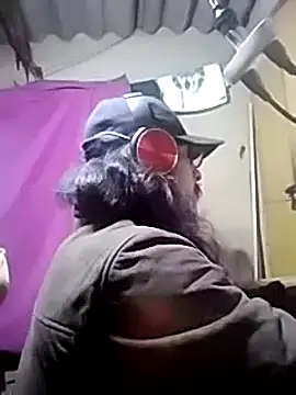 davidatration15 online show from February 23, 2025, 2:40 am