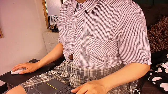 Satuurn  online show from March 14, 2026, 2:23 pm