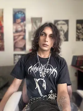 Snapshot of kiiler_queen chatting on June 11, 2026, 5:21 pm kiiler queen online show from June 11, 2026, 5:21 pm