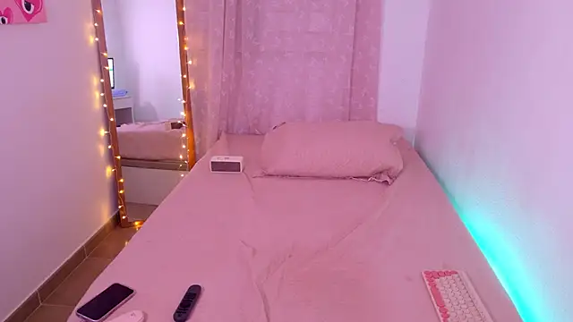 Snapshot of Mar_333 chatting on March 3, 2026, 7:04 am Mar 333 online show from March 3, 2026, 7:04 am