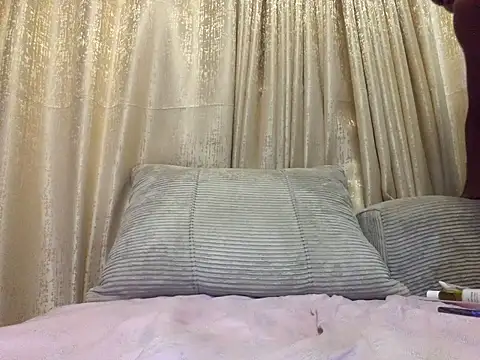 Snapshot of Sugarcun69 chatting on September 21, 2025, 1:05 pm Sugarcun69 online show from September 21, 2025, 1:05 pm