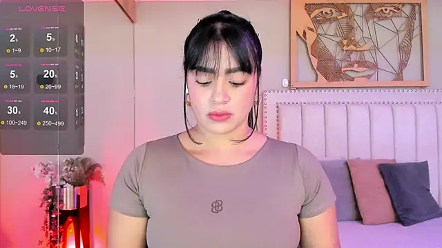 Paula Desousa online show from April 20, 2026, 7:26 pm