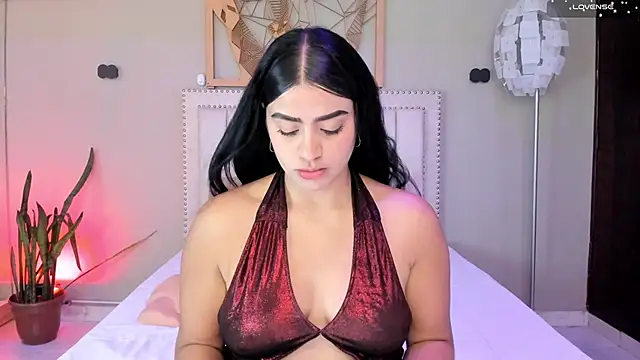 Snapshot of Paula_Desousa chatting on March 7, 2026, 8:03 pm Paula Desousa online show from March 7, 2026, 8:03 pm