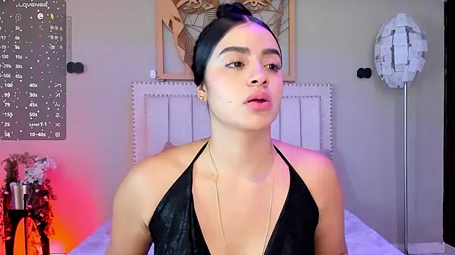 Snapshot of Paula_Desousa chatting on March 14, 2026, 8:04 pm Paula Desousa online show from March 14, 2026, 8:04 pm