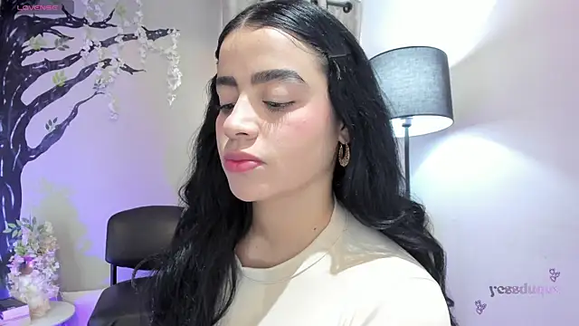 Snapshot of Paula_Desousa chatting on June 8, 2026, 5:13 pm Paula Desousa online show from June 8, 2026, 5:13 pm