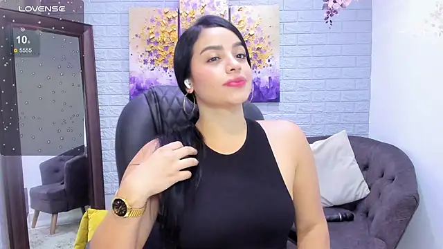 Paula Desousa online show from February 20, 2025, 7:41 pm