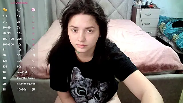 Snapshot of juliettkalen chatting on July 6, 2026, 2:29 am juliettkalen online show from July 6, 2026, 2:29 am