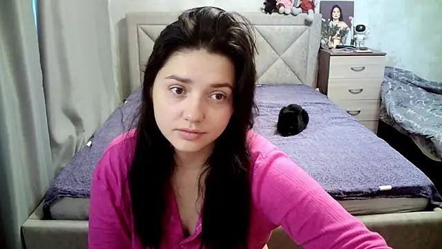 Snapshot of juliettkalen chatting on July 3, 2026, 3:57 am juliettkalen online show from July 3, 2026, 3:57 am