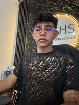 Austin connor  online show from June 18, 2026, 5:50 am
