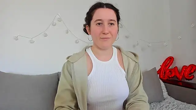  Anna Montana online show from March 15, 2026, 11:39 am