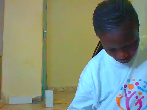 prettychic5 online show from March 17, 2026, 7:11 am