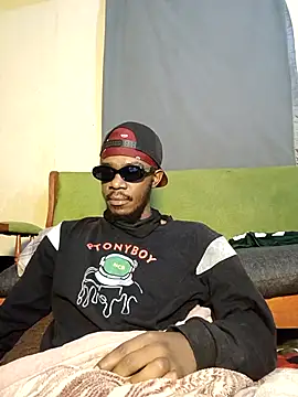 BIGDICKMULLAH online show from April 28, 2026, 2:10 am