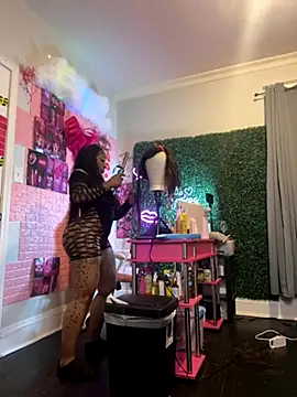 Snapshot of immona chatting on October 26, 2025, 4:24 am immona online show from October 26, 2025, 4:24 am