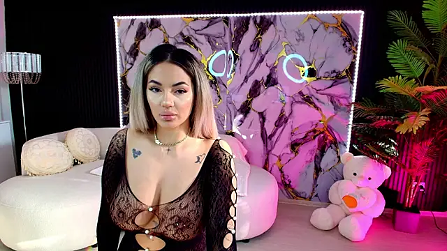 Snapshot of yuukenzi chatting on March 6, 2026, 6:41 am yuukenzi online show from March 6, 2026, 6:41 am