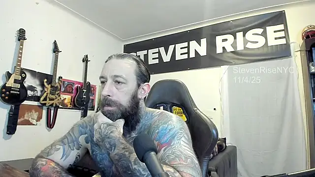 StevenRiseNYC online show from November 5, 2025, 1:31 am