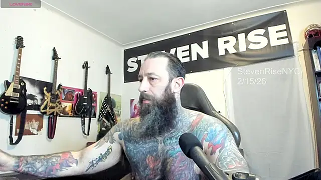 Snapshot of StevenRiseNYC chatting on February 15, 2026, 11:42 am StevenRiseNYC online show from February 15, 2026, 11:42 am