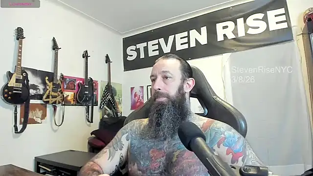 Snapshot of StevenRiseNYC chatting on March 8, 2026, 1:14 pm StevenRiseNYC online show from March 8, 2026, 1:14 pm