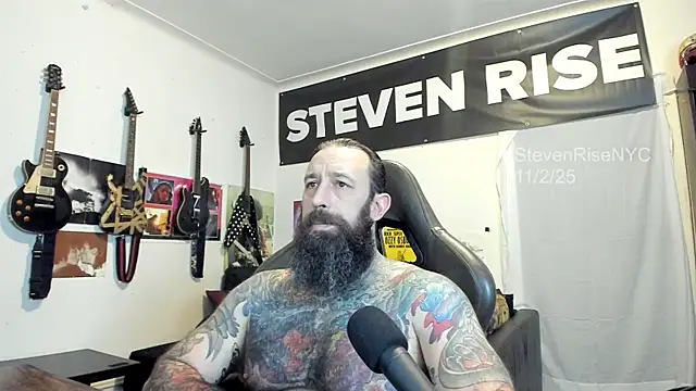 StevenRiseNYC online show from November 3, 2025, 1:11 am