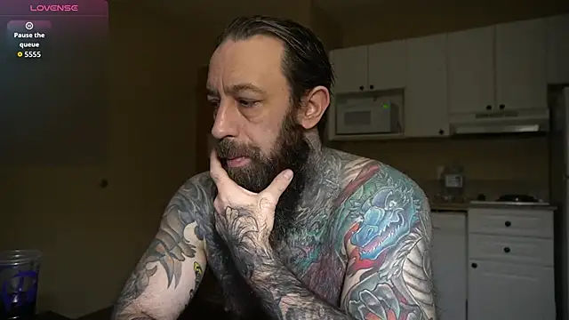 StevenRiseNYC online show from December 5, 2025, 12:37 pm