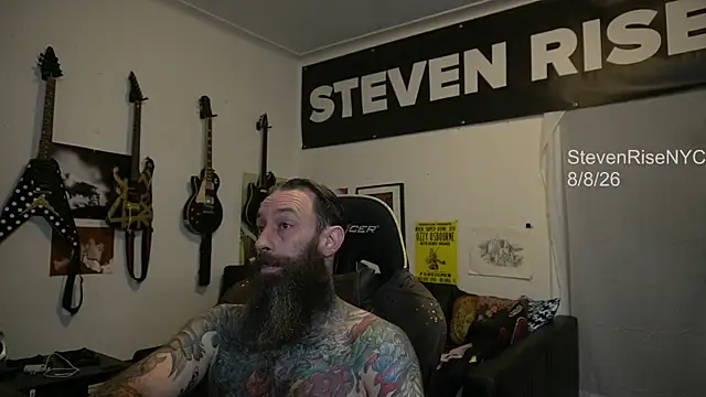 Snapshot of StevenRiseNYC chatting on August 9, 2026, 7:58 am StevenRiseNYC online show from August 9, 2026, 7:58 am