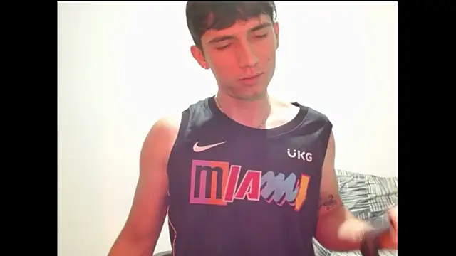 ChicoMaloFfF online show from February 21, 2026, 2:35 am