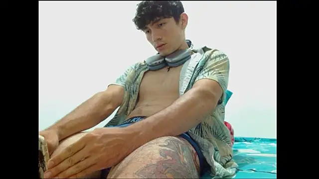 Snapshot of ChicoMaloFfF chatting on November 9, 2025, 12:14 am ChicoMaloFfF online show from November 9, 2025, 12:14 am