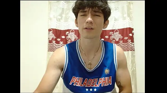 Snapshot of ChicoMaloFfF chatting on November 26, 2025, 2:00 am ChicoMaloFfF online show from November 26, 2025, 2:00 am