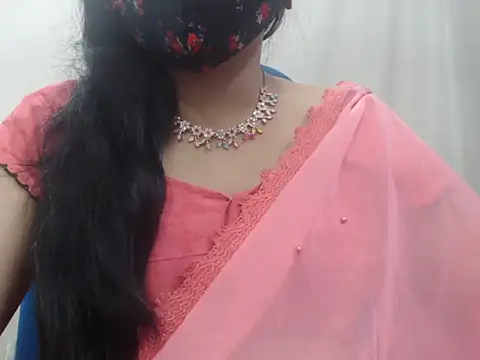 Snapshot of Lovely_Siri_23 chatting on March 12, 2026, 6:12 pm Lovely Siri 23 online show from March 12, 2026, 6:12 pm