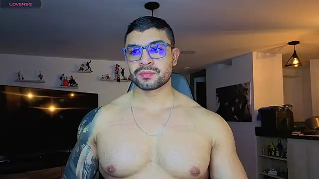 Snapshot of Michael_Diamond chatting on November 5, 2025, 4:15 am Michael Diamond online show from November 5, 2025, 4:15 am