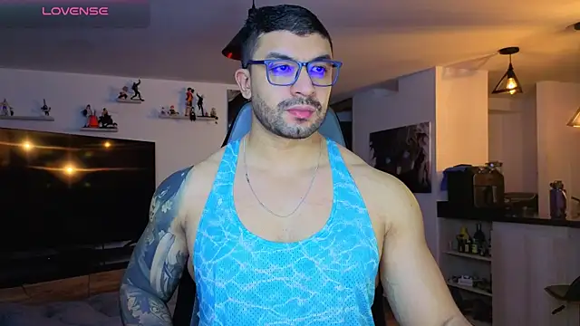 Snapshot of Michael_Diamond chatting on November 6, 2025, 3:32 am Michael Diamond online show from November 6, 2025, 3:32 am