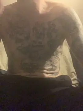 Snapshot of PIercingBoy38 chatting on March 7, 2025, 11:49 pm PIercingBoy38 online show from March 7, 2025, 11:49 pm