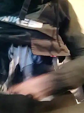 Snapshot of PIercingBoy38 chatting on October 30, 2025, 2:58 pm PIercingBoy38 online show from October 30, 2025, 2:58 pm