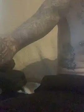 Snapshot of PIercingBoy38 chatting on February 22, 2025, 3:47 pm PIercingBoy38 online show from February 22, 2025, 3:47 pm