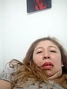 Snapshot of Valentinaa_mature chatting on July 20, 2026, 8:11 am Valentinaa mature online show from July 20, 2026, 8:11 am