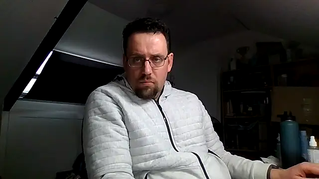 rdewaard81 online show from January 15, 2026, 1:25 pm