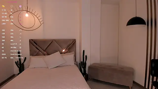 LizzHamilton   online show from March 21, 2026, 3:49 pm