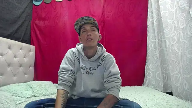 anyu1306 online show from March 12, 2026, 8:24 pm