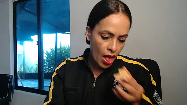 Snapshot of susana07 chatting on March 5, 2026, 11:29 am susana07 online show from March 5, 2026, 11:29 am