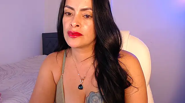 susana07 online show from February 12, 2025, 9:54 pm