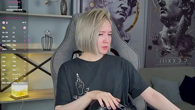 ReiYosimoto online show from March 2, 2026, 4:58 pm