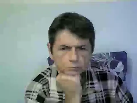 Snapshot of czarek888 chatting on October 31, 2025, 6:26 pm czarek888 online show from October 31, 2025, 6:26 pm