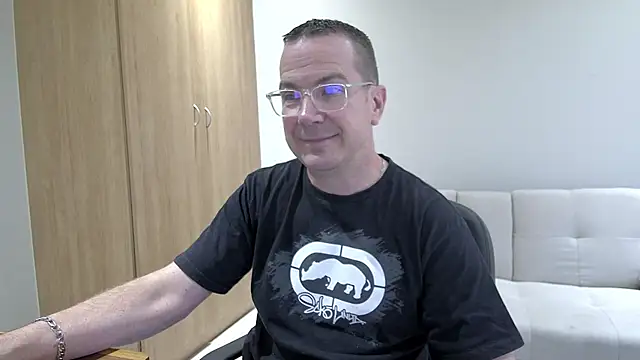 BrettJ81 online show from March 18, 2026, 2:30 pm