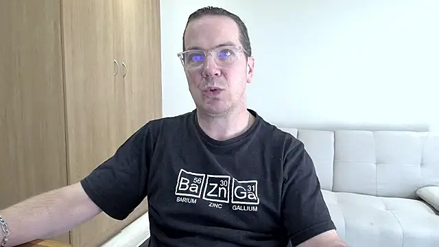 BrettJ81 online show from April 10, 2026, 1:29 pm