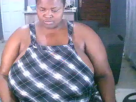 Snapshot of DarkBbw201 chatting on December 8, 2024, 2:03 am DarkBbw201 online show from December 8, 2024, 2:03 am