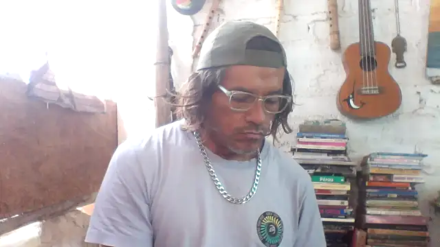 kvr27 online show from April 24, 2026, 1:02 pm