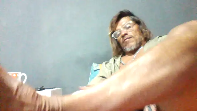 kvr27 online show from May 17, 2026, 1:49 am