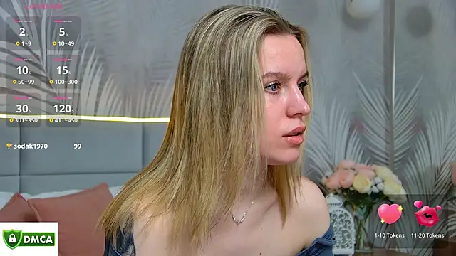 AmaliaBell online show from February 18, 2025, 4:14 pm