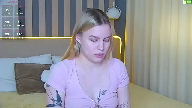 Snapshot of AmaliaBell chatting on June 17, 2026, 1:10 pm AmaliaBell online show from June 17, 2026, 1:10 pm