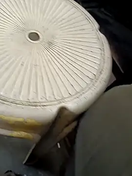 u wan me online show from November 20, 2025, 2:07 pm