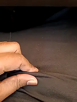 Snapshot of u_wan_me chatting on February 9, 2026, 4:21 am u wan me online show from February 9, 2026, 4:21 am